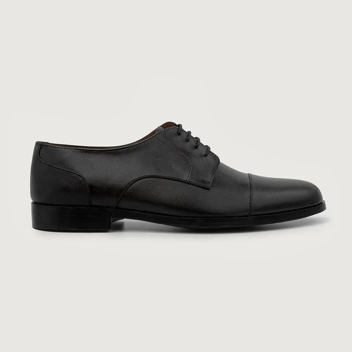 Black Full-Grain leather Shoes - Rámová konstrukce Goodyear welt a špička obuvi