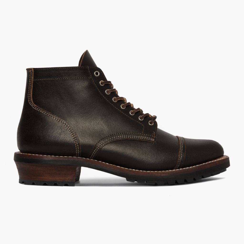 Classic Full-Grain leather Boots - Rámová konstrukce Goodyear welt a špička obuvi