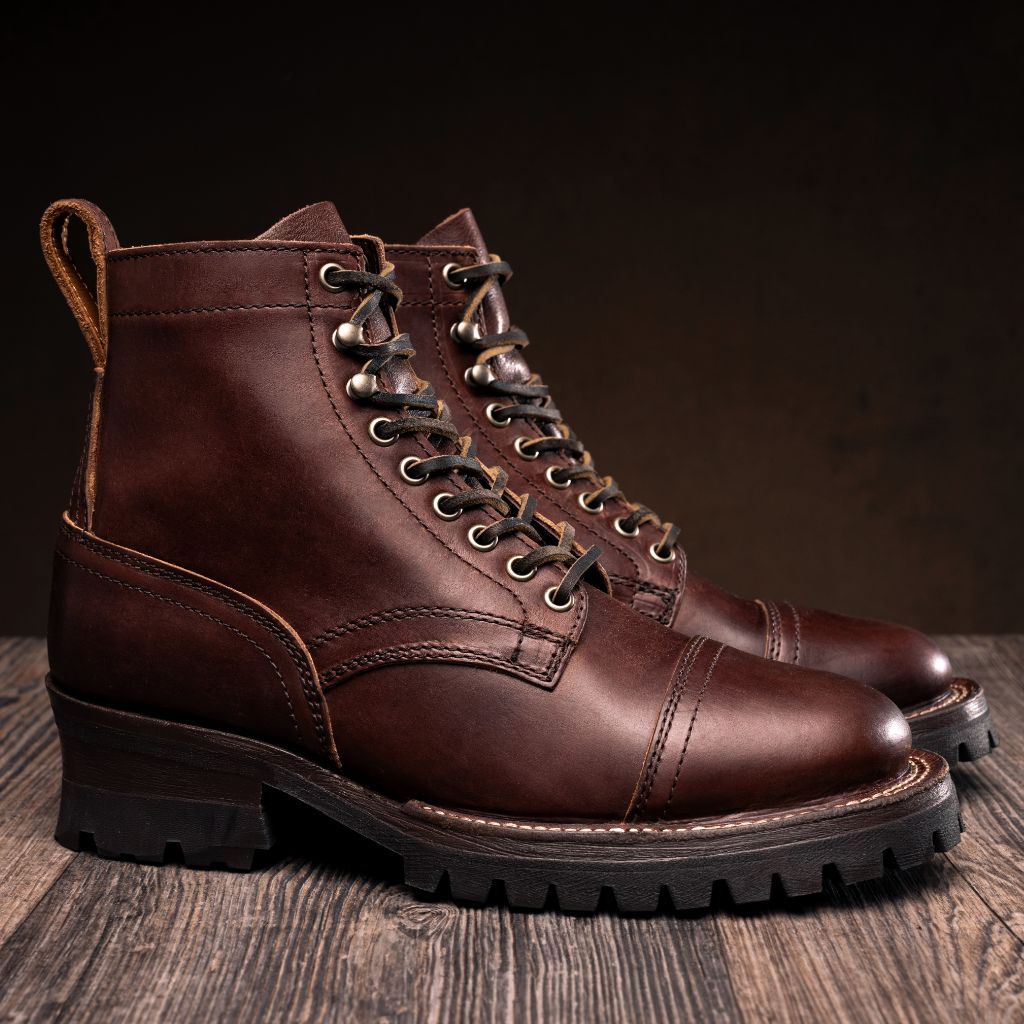Challenger Whiskey Kožené boty pro Pány in Classic Full-Grain Leather - Boční pohled | Koupit online