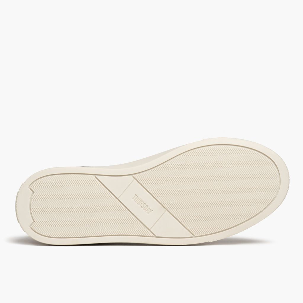 High-Traction Rubber Outsole & Lug Tread Pattern on Court Toffee x Off-White Kožené tenisky pro Pány