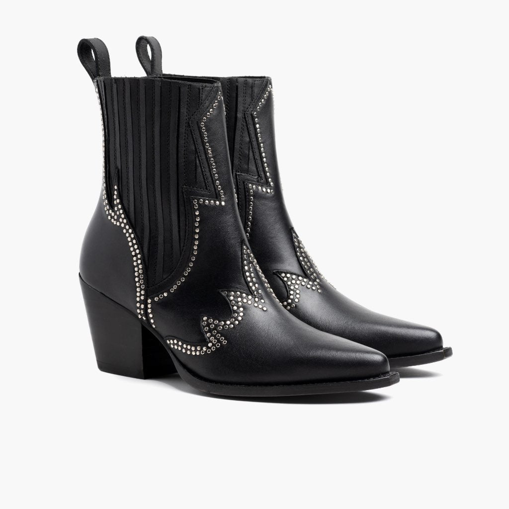 Black Full-Grain leather Boots - Rámová konstrukce Goodyear welt a špička obuvi