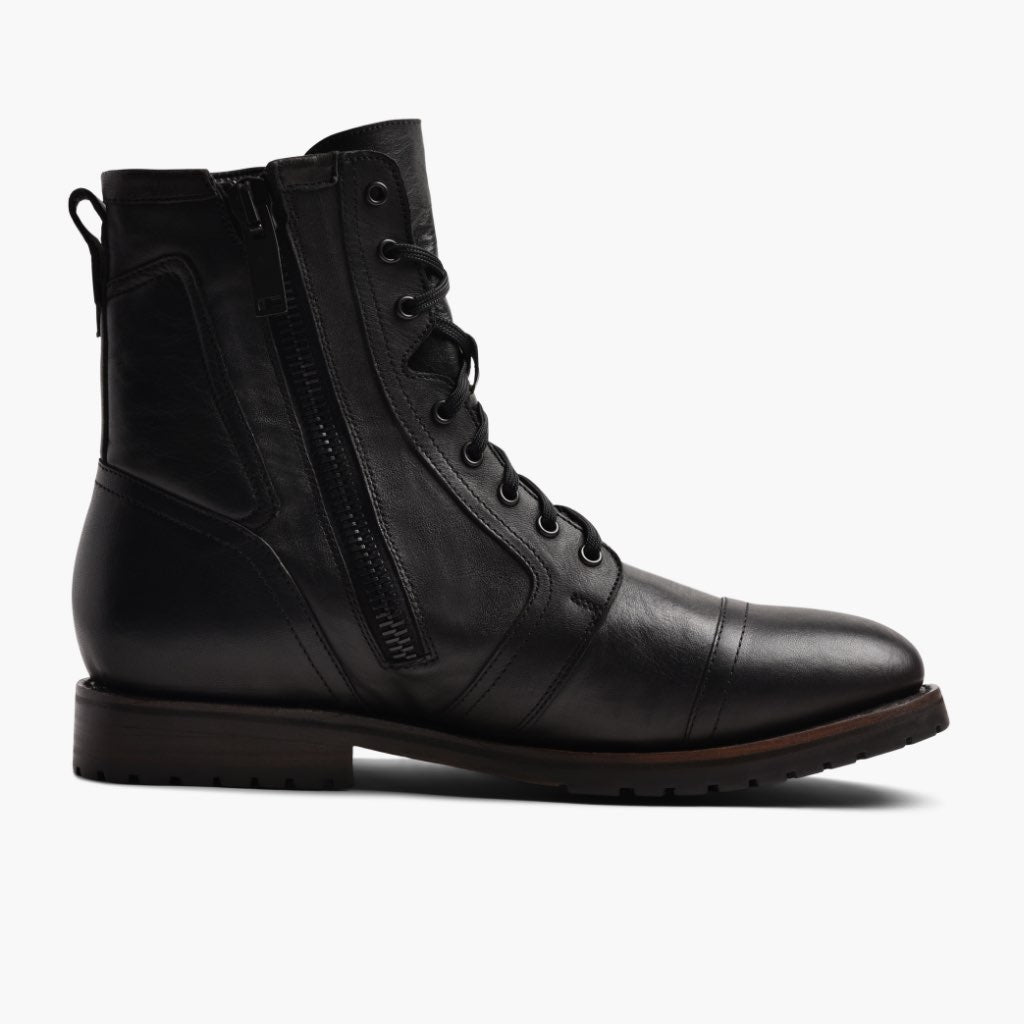 Black Full-Grain Leather Biker Jacket - Zadní pohled s definovanými rameny a čistým lemem