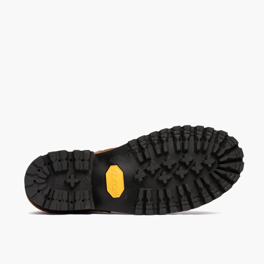 High-Traction Rubber Outsole & Lug Tread Pattern on Challenger Badland Kožené boty pro Pány