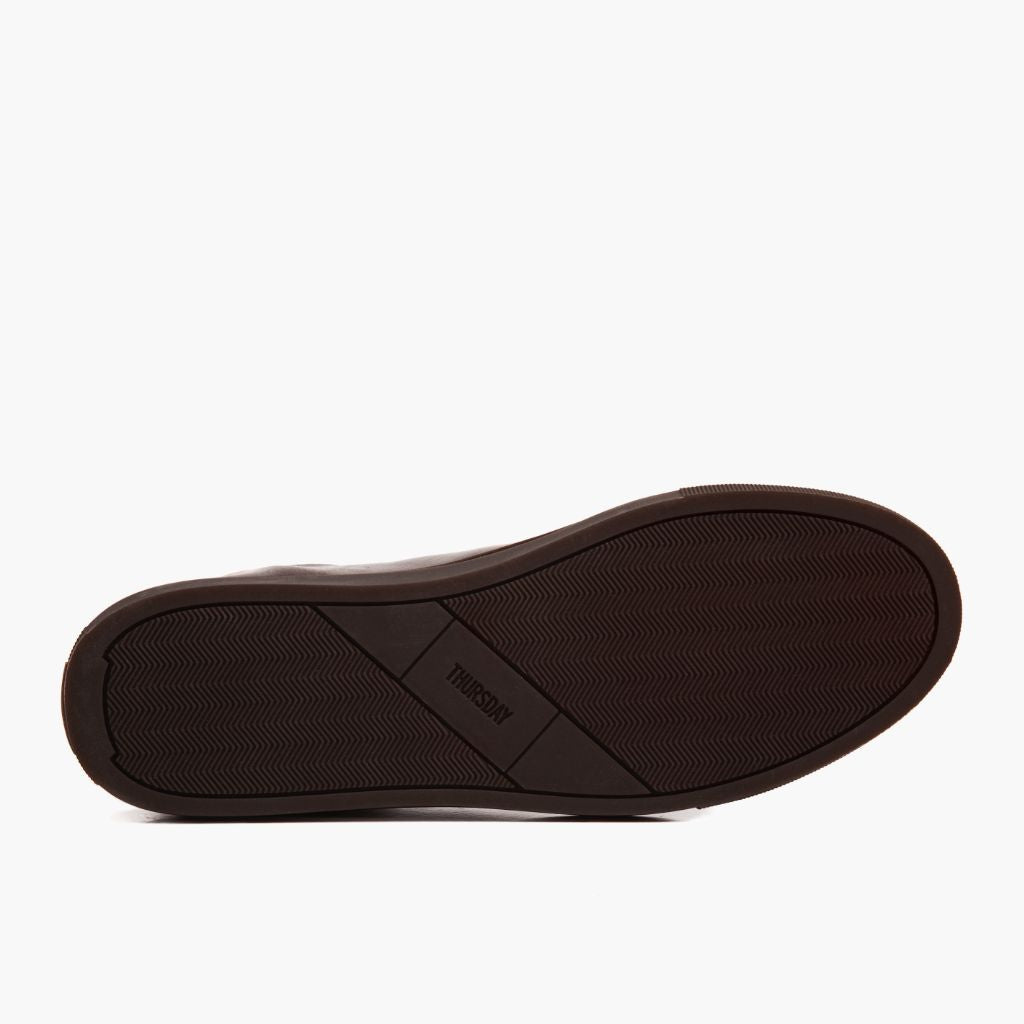 High-Traction Rubber Outsole & Lug Tread Pattern on Premier Low Top Old English Kožené tenisky pro Pány For Men