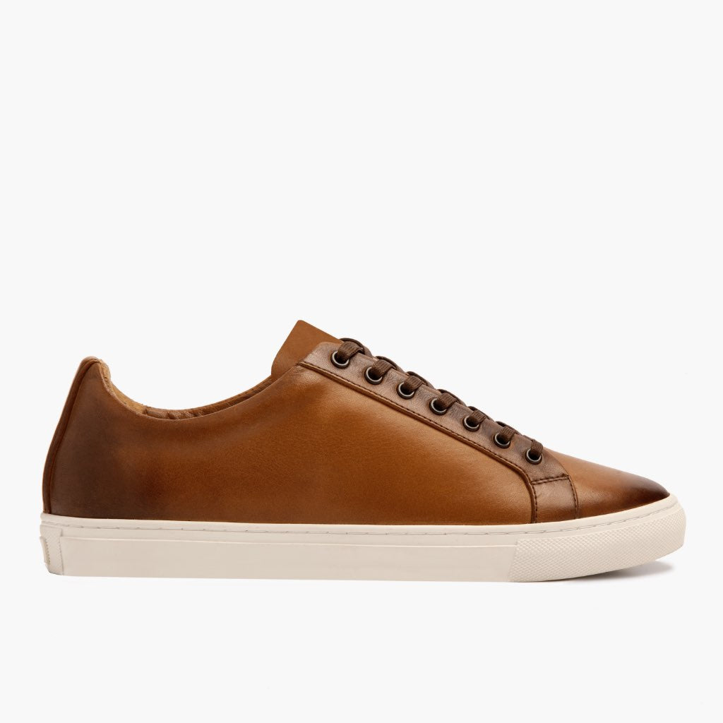 Classic Full-Grain leather Sneakers - Rámová konstrukce Goodyear welt a špička obuvi