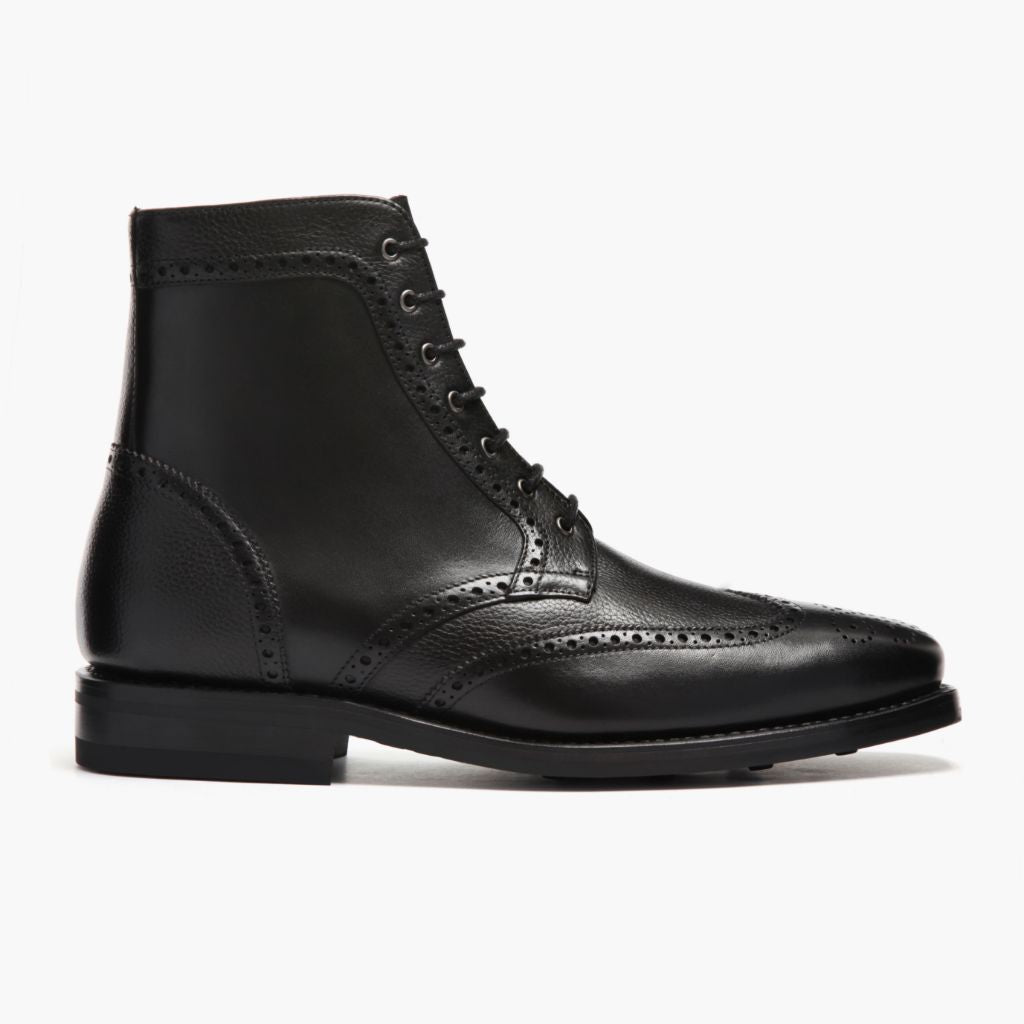 Black Full-Grain leather Boots - Rámová konstrukce Goodyear welt a špička obuvi