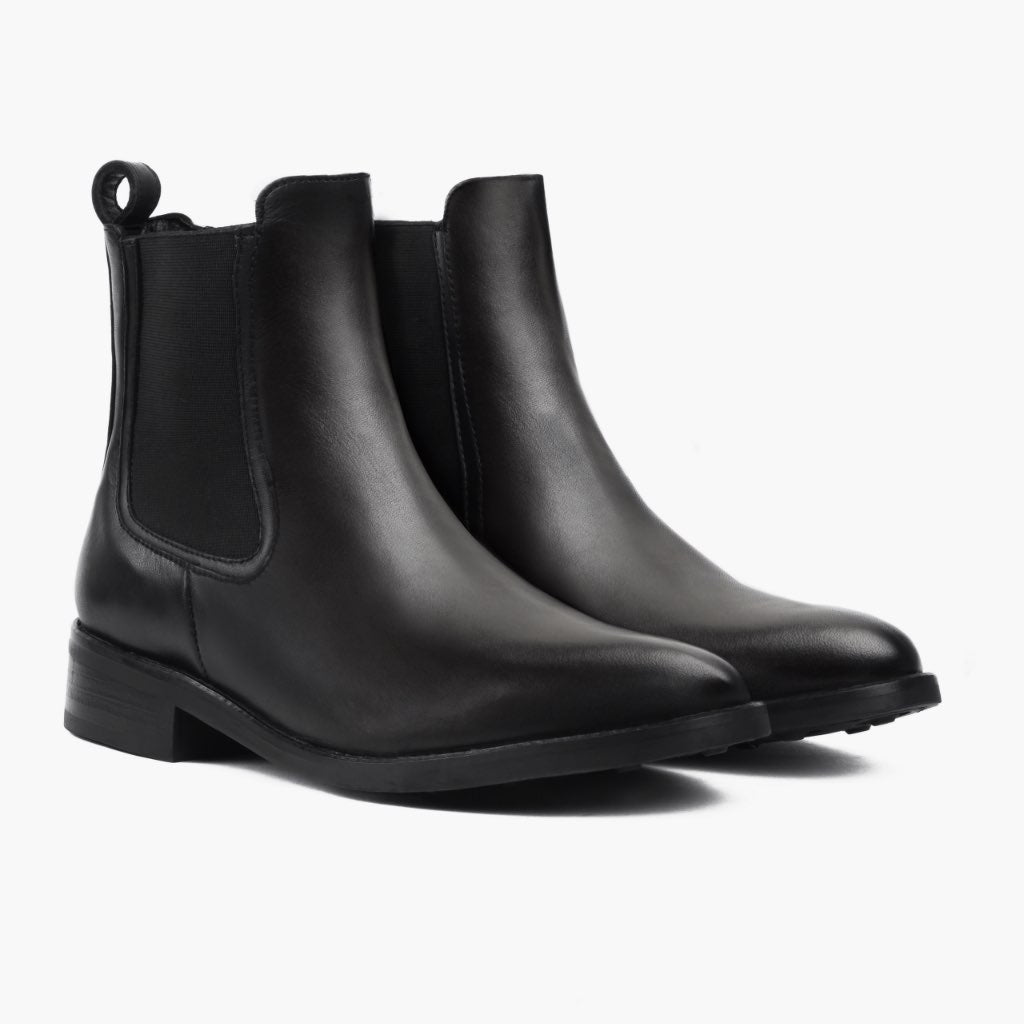 Black Full-Grain leather Boots - Rámová konstrukce Goodyear welt a špička obuvi