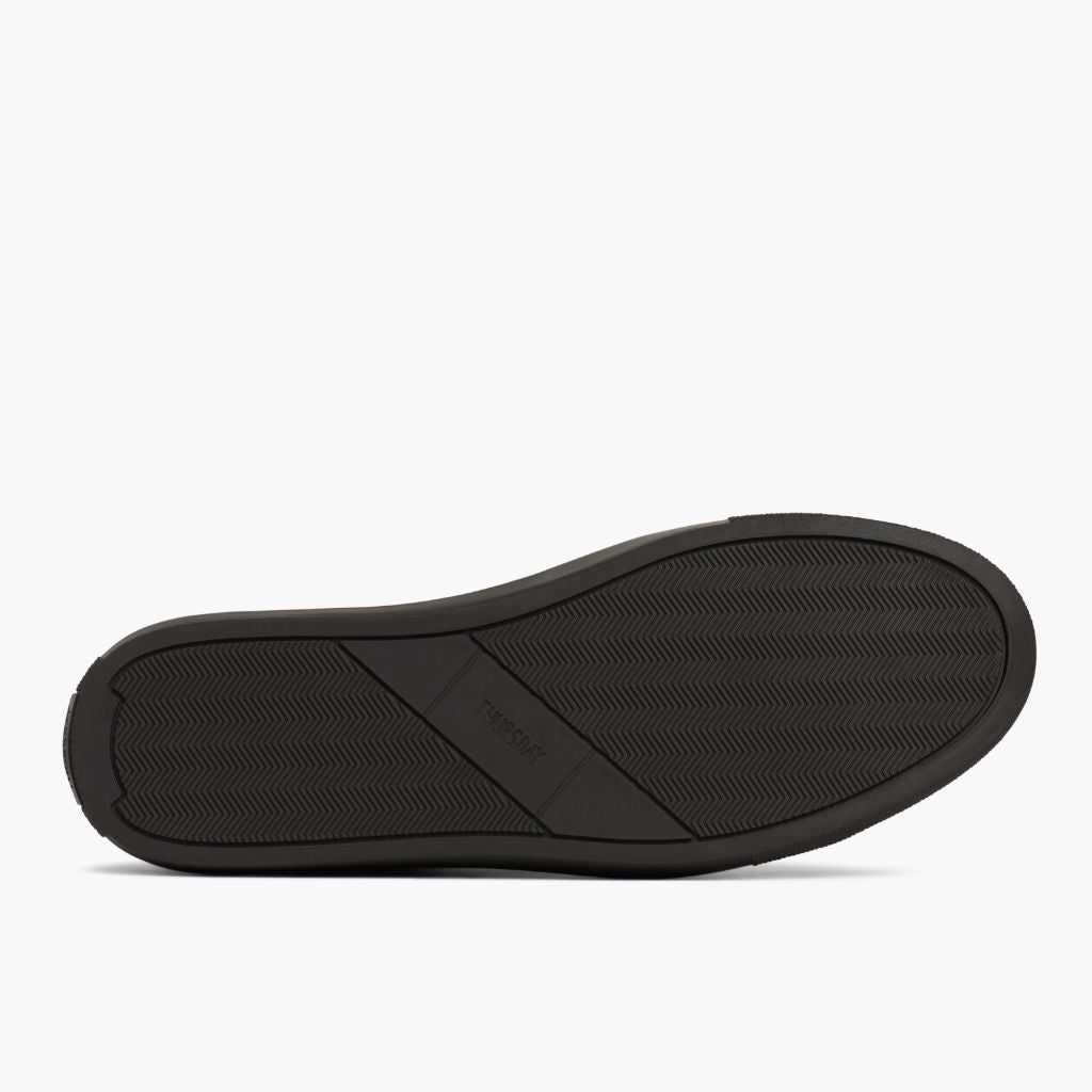 High-Traction Rubber Outsole & Lug Tread Pattern on Premier Low Top Tobacco Kožené tenisky pro Dámy