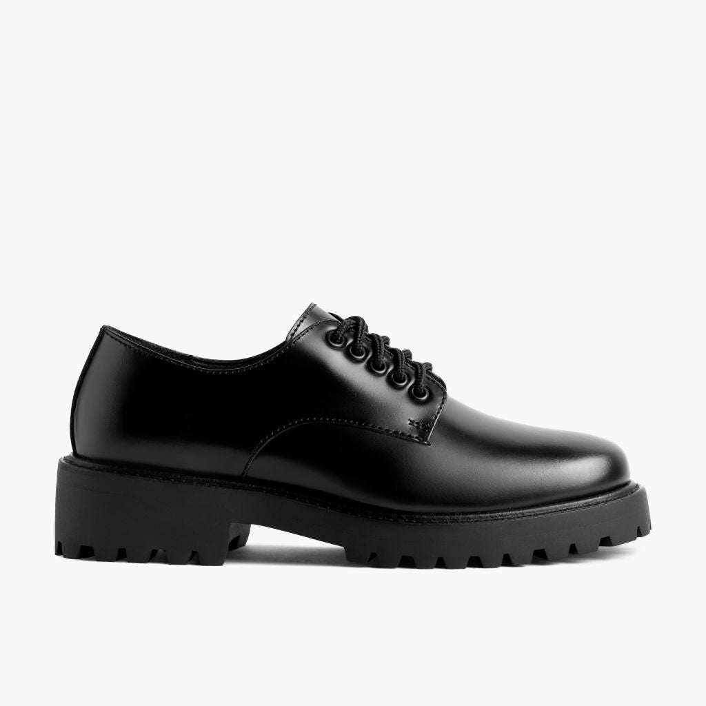 Black Full-Grain leather Sneakers - Rámová konstrukce Goodyear welt a špička obuvi