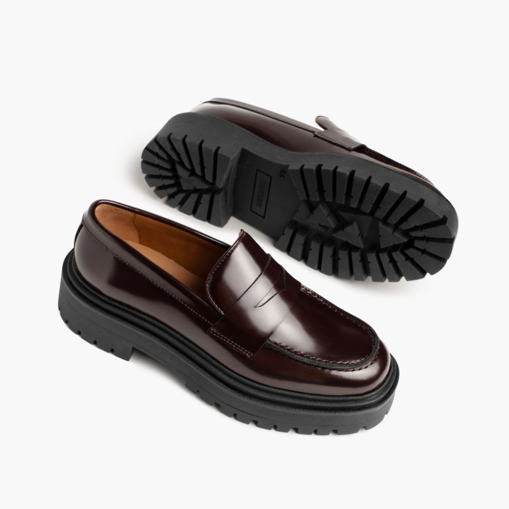 High-Traction Rubber Outsole & Lug Tread Pattern on Penny Platform Burgundská Kožené boty pro Dámy