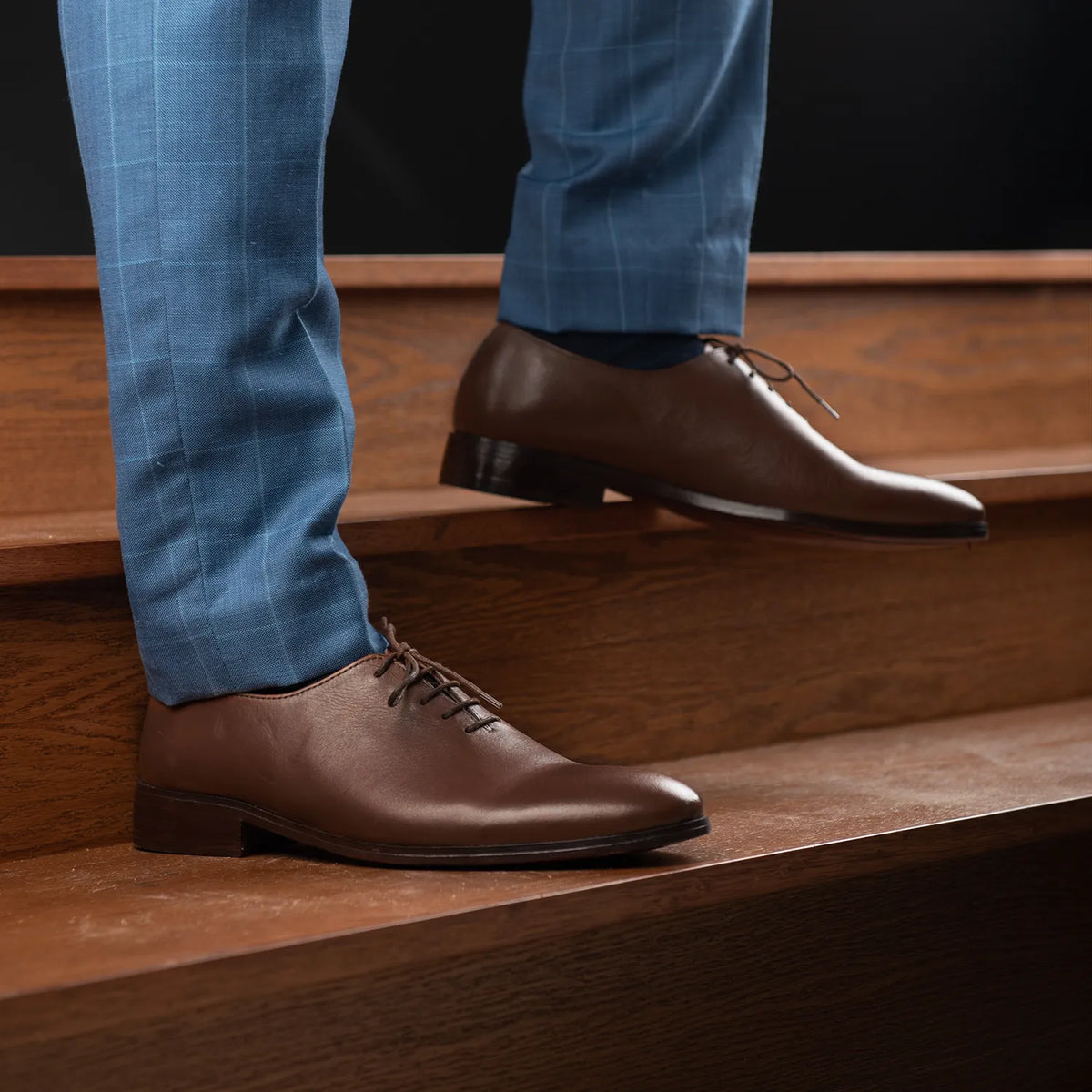 Orlaven Director Wholecut Hnědá Kožená obuv pro Pány footwear image 10