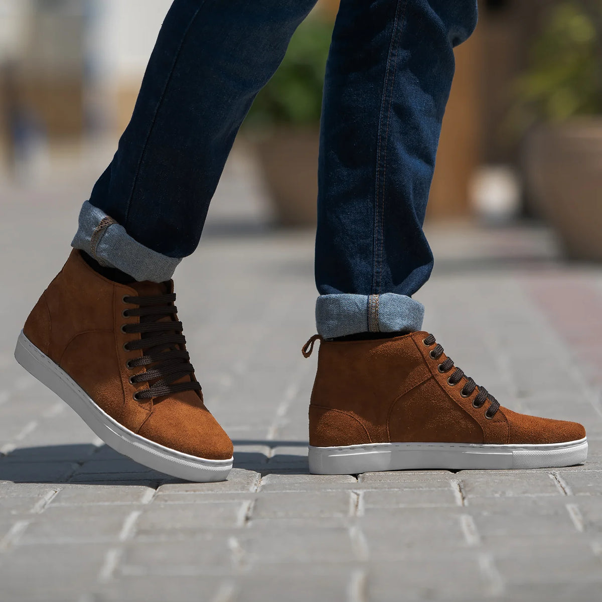 Brown Goatskin Suede Leather Sneakers - Rámová konstrukce Goodyear welt a špička obuvi