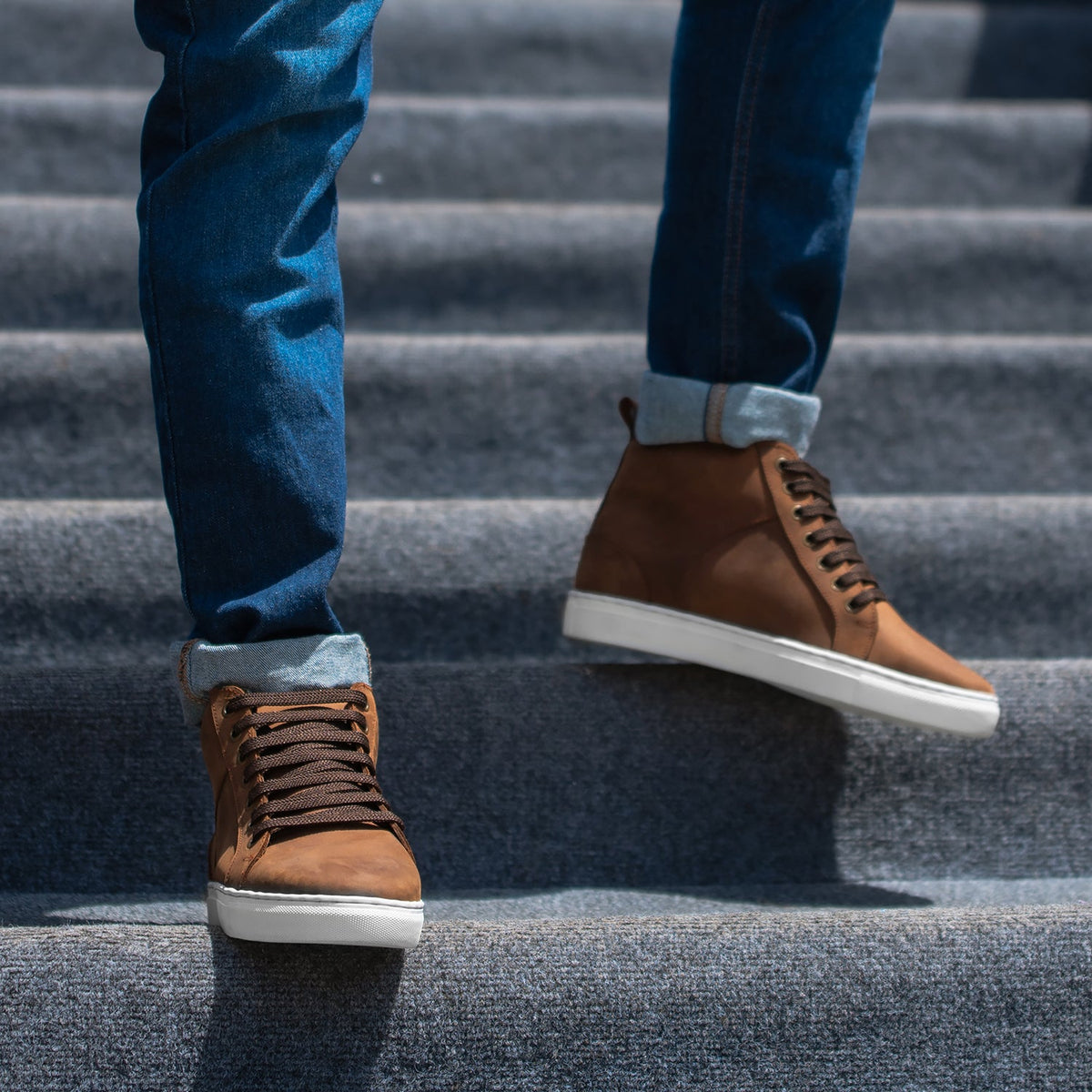 Marty High Top Brown Suede Sneakers For Men - Zesílený opatek a precizní dvojité prošití