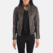 
Adalyn Prošívaná Distressed Hnědá Kožený motorkářský křivák pro Dámy in Distressed Brown Goatskin Leather - Přední pohled a přiléhavá silueta | Koupit online