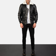
Airin G-1 Black & White Leather Bomber Jacket - Boční pohled ukazující ergonomický střih rukávů