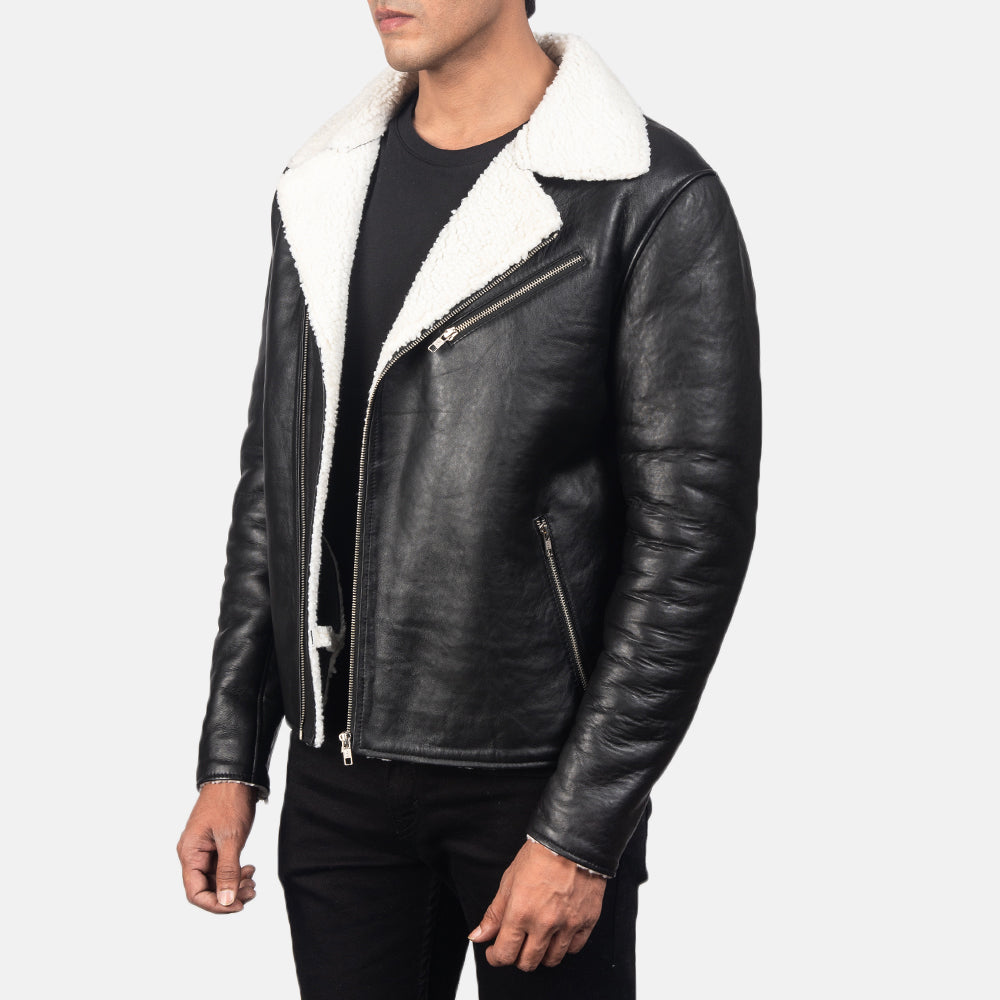 
Black Sheepskin Leather Biker Jacket - Zadní pohled s definovanými rameny a čistým lemem