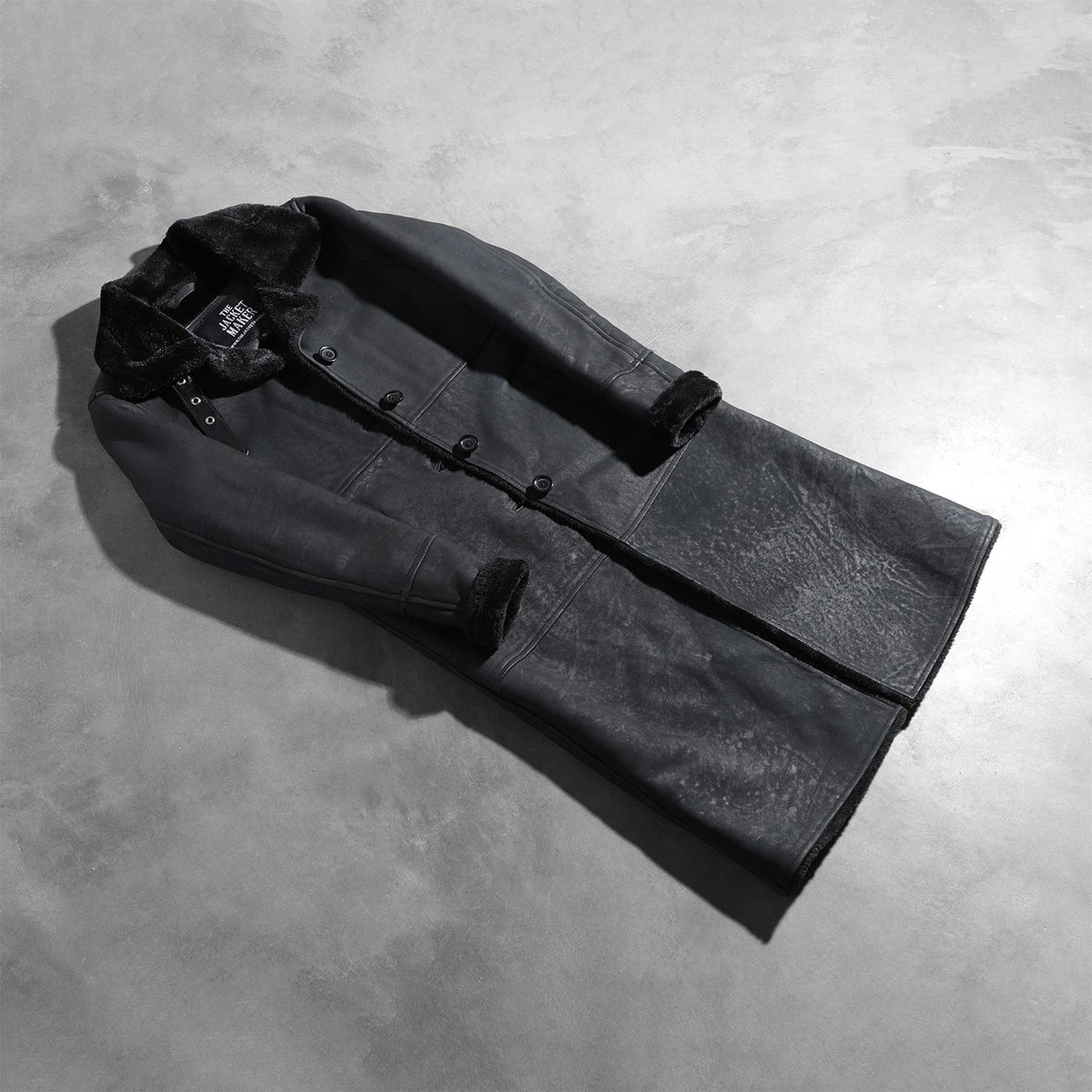 
Open Hem & Hem Craftsmanship Construction Detail on Alina Shearling Černá Kožený kabát pro Dámy