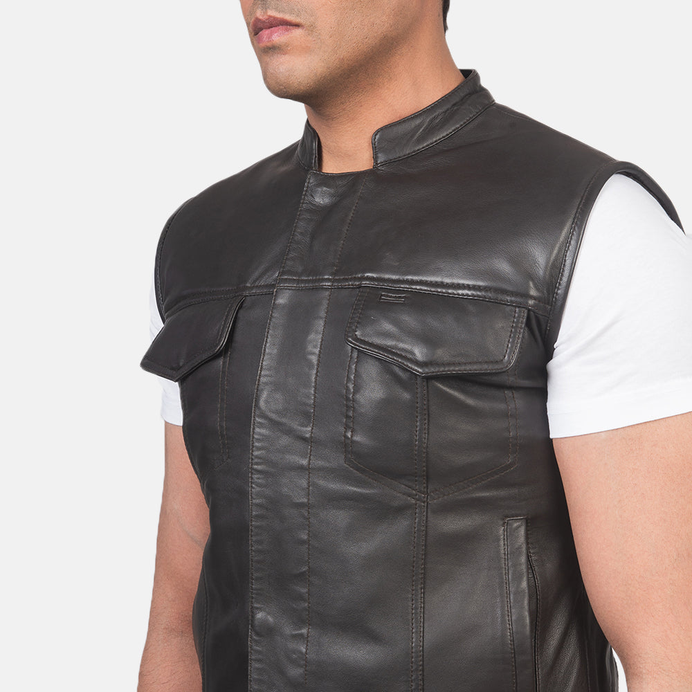 
Pohled na podšívku Showing Quilted Polyester Lining & Dvě funkční vnitřní kapsy