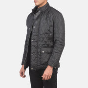 
Black Polyester Winter Jacket - Zadní pohled s definovanými rameny a čistým lemem