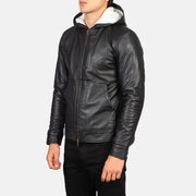 
Black Sheepskin Leather Bomber Jacket - Zadní pohled s definovanými rameny a čistým lemem