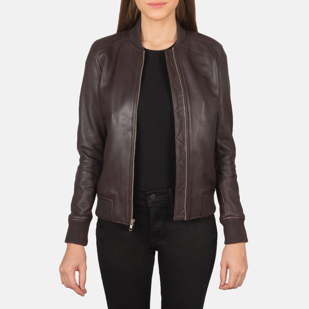 
Bliss Vínová Kožená bomber bunda pro Dámy in Maroon Sheepskin Leather - Přední pohled a přiléhavá silueta | Koupit online
