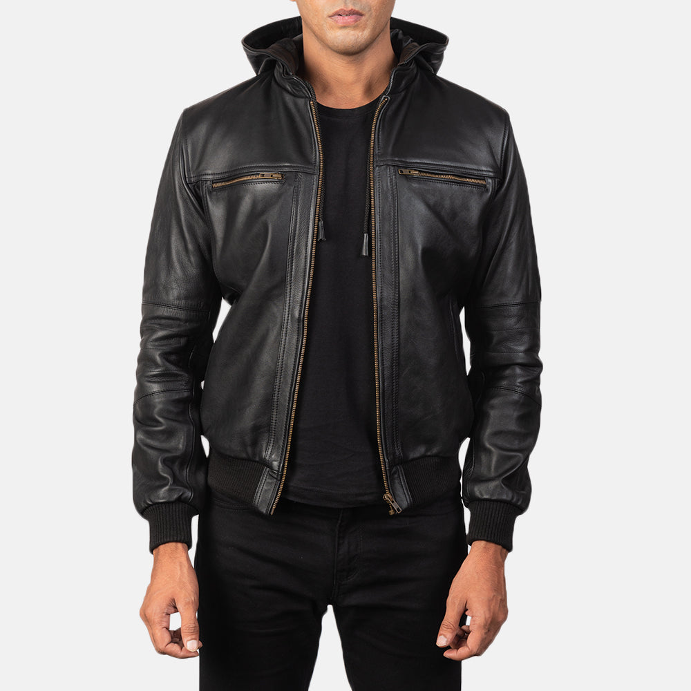 
Bouncer Biz Black Leather Hooded Bomber Jacket in Black Cowhide Leather - Přední pohled a přiléhavá silueta | Koupit online