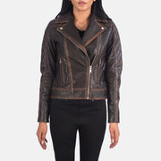 
Carolyn Quilted Vintage Brown Biker Jacket in Vintage Brown Goatskin Leather - Přední pohled a přiléhavá silueta | Koupit online