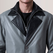 
Pohled na podšívku Showing Quilted Polyester Lining & Dvě funkční vnitřní kapsy