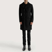 
Claud Black Wool Double Breasted Coat - Boční pohled ukazující ergonomický střih rukávů