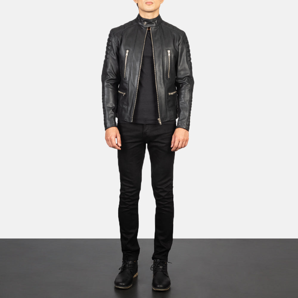 
Damian Grey Suede Biker Jacket - Boční pohled ukazující ergonomický střih rukávů