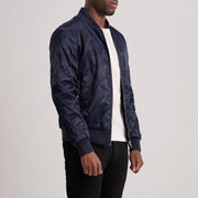 
Blue Satin Varsity Jacket - Zadní pohled s definovanými rameny a čistým lemem