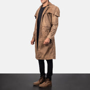 
Distressed Brown Semi-Aniline Snuffed Trench Coat - Zadní pohled s definovanými rameny a čistým lemem