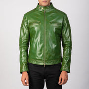 
Gatsby Quilted Green Leather Biker Jacket - Boční pohled ukazující ergonomický střih rukávů