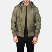 
Hanklin Ma-1 Green Hooded Bomber Jacket in Green Nylon - Přední pohled a přiléhavá silueta | Koupit online