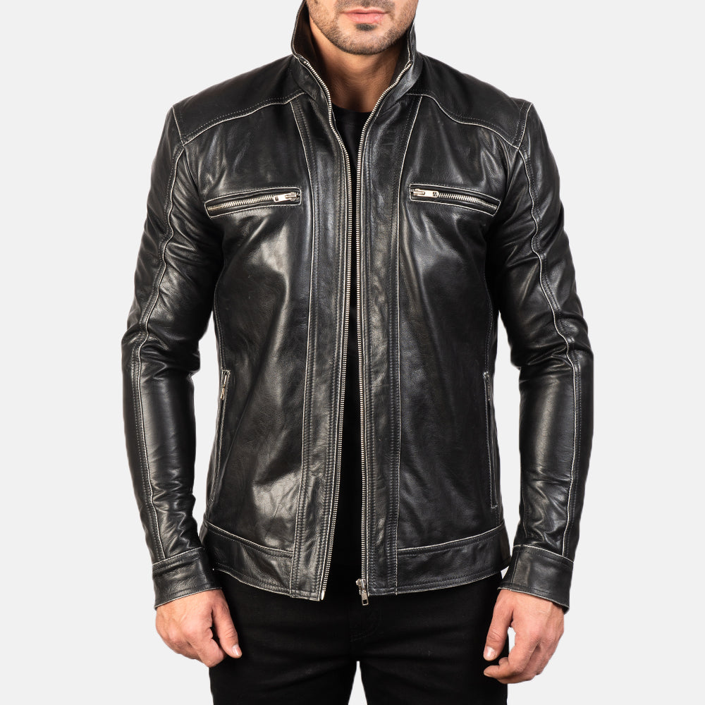 
Hudson Black Leather Biker Jacket in Black Cowhide Leather - Přední pohled a přiléhavá silueta | Koupit online