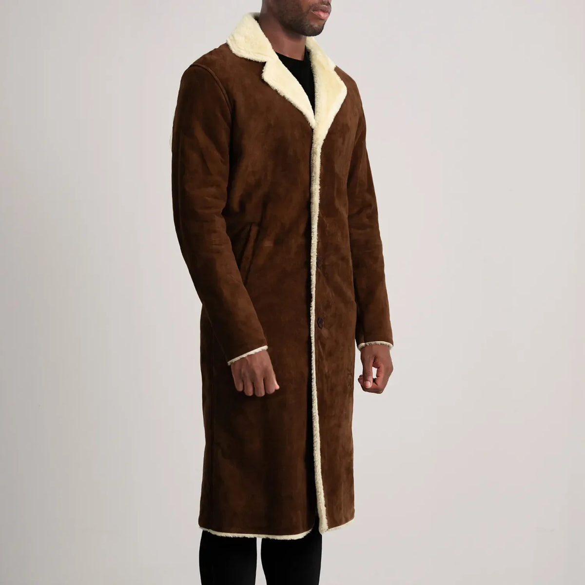 
Brown Goatskin Suede Aviator Jacket - Zadní pohled s definovanými rameny a čistým lemem