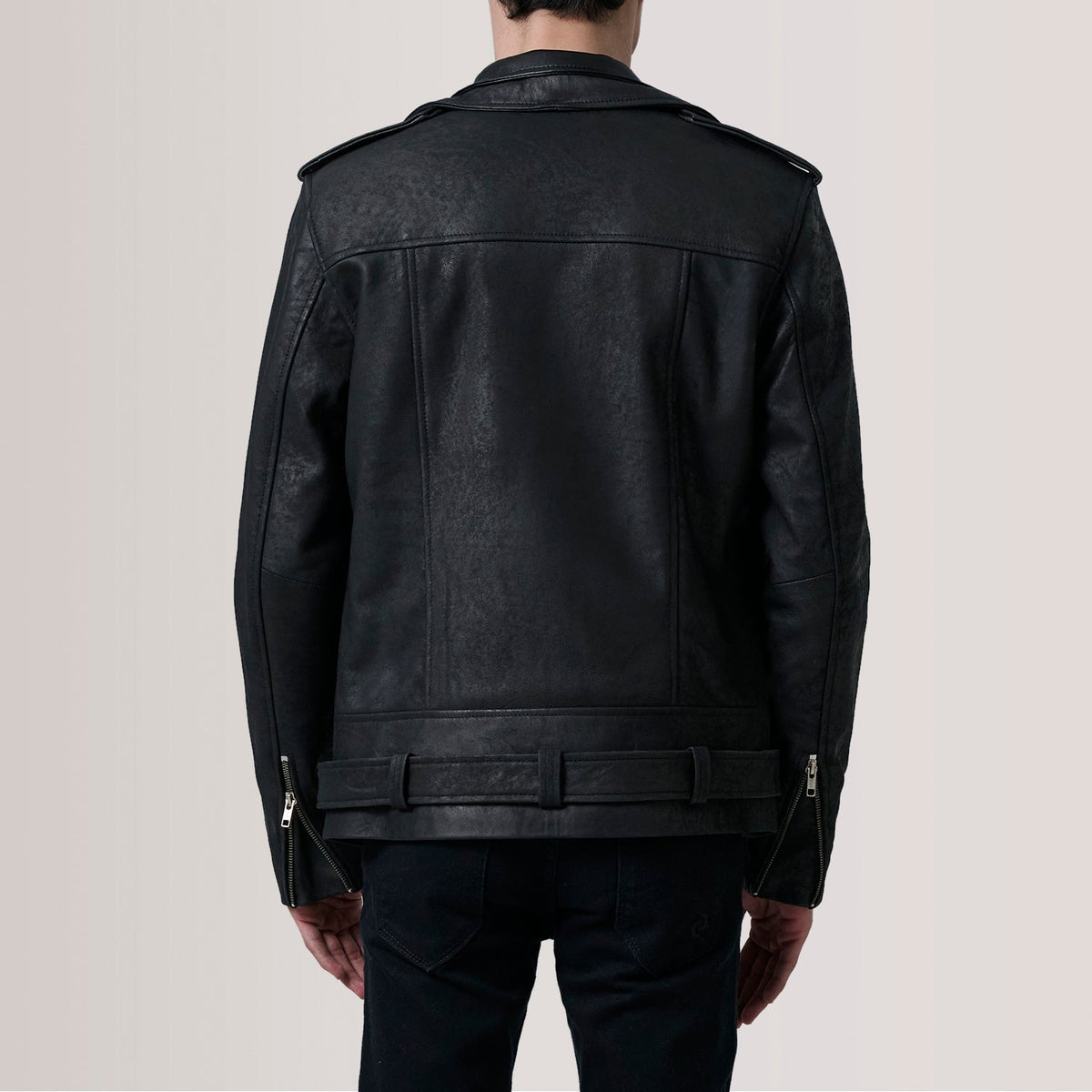 
Detailní pohled of Notch & Zipper & Waist Straps Hardware on Kole Distressed Černá Leather Double Rider Kožená bunda pro Pány