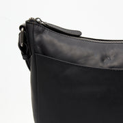 
Classic 100% Full-Grain leather Bag - Zadní pohled se zesílenými koženými popruhy