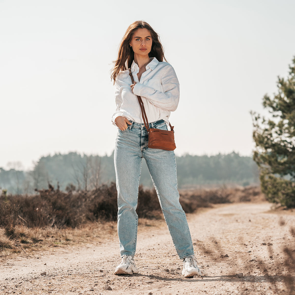 
Salerno Kožená crossbody taška – alternate product view 3
