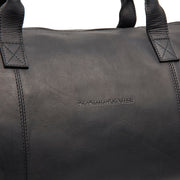 
Detailní pohled of Classic Collar & Heavy-Duty Zipper Hardware on Leather Garment Bag Finlay