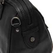 Close-Up Detail of Classic Collar &amp; Heavy-Duty Zipper Hardware on Dalford Full-Grain Leather Handbag