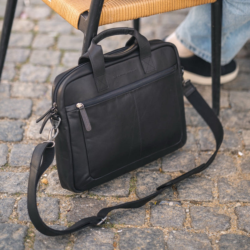 Calvi Full-Grain Leather Laptop Bag dámská
