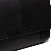 
Pohled na podšívku Showing Dedicated Padded Laptop Sleeve & Multi-Compartment Organization