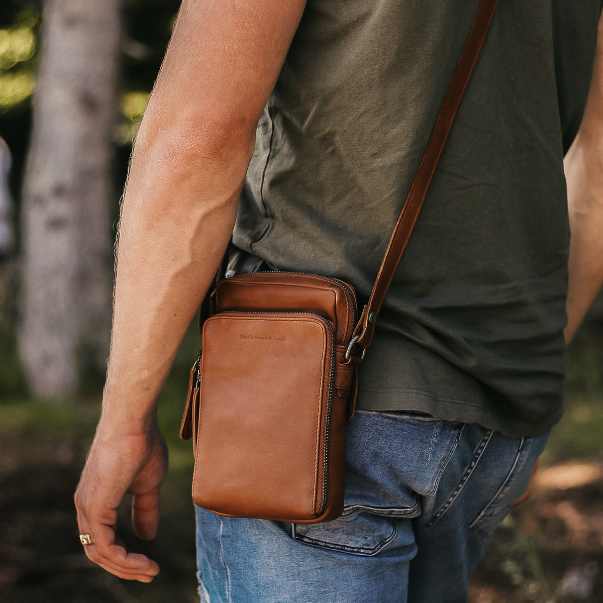 
Hamilton Pravá plnolícová kůže Phone Bag – alternate product view 3