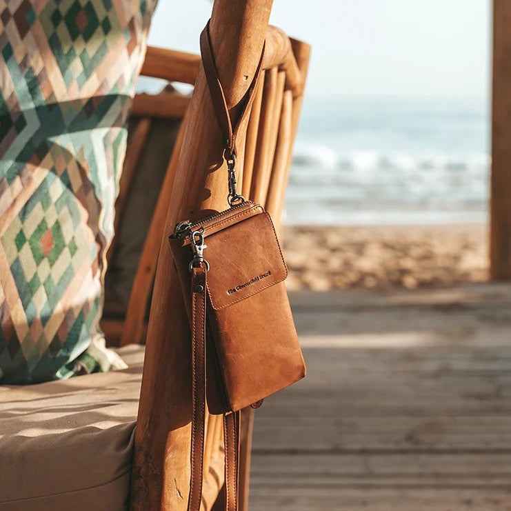 
Malaga Pravá plnolícová kůže Phone Bag – alternate product view 3