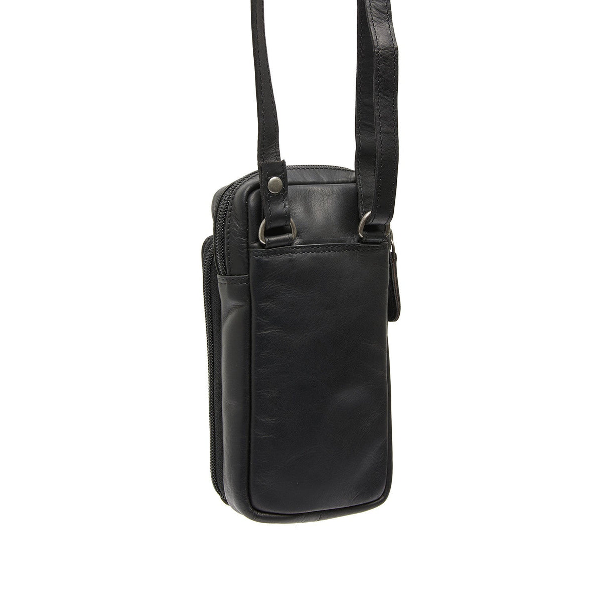 
Fotografie na postavě:  Valdes Pravá plnolícová kůže Phone Bag na modelovi v přirozeném denním světle