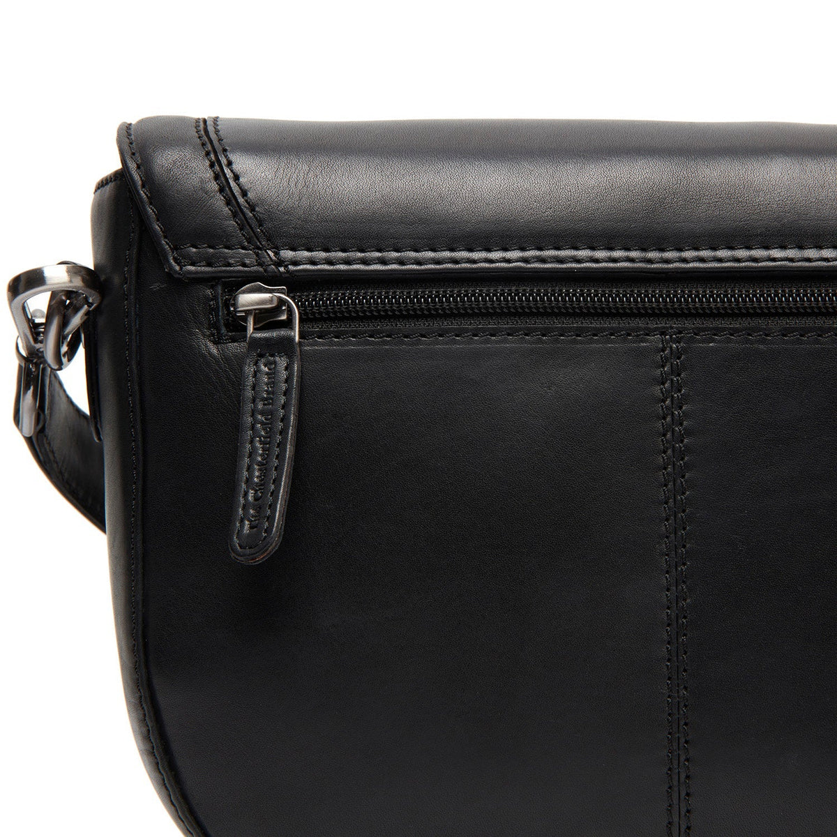
Pohled na podšívku Showing Dedicated Padded Laptop Sleeve & Multi-Compartment Organization