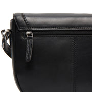 
Pohled na podšívku Showing Dedicated Padded Laptop Sleeve & Multi-Compartment Organization
