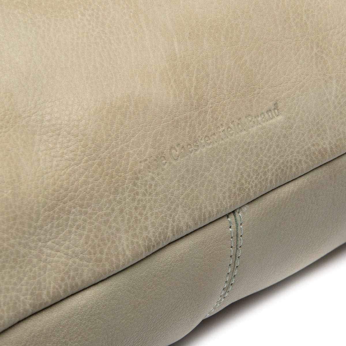 Pohled na podšívku Showing Dedicated Padded Laptop Sleeve & Multi-Compartment Organization