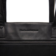 
Pohled na podšívku Showing Dedicated Padded Laptop Sleeve & Multi-Compartment Organization